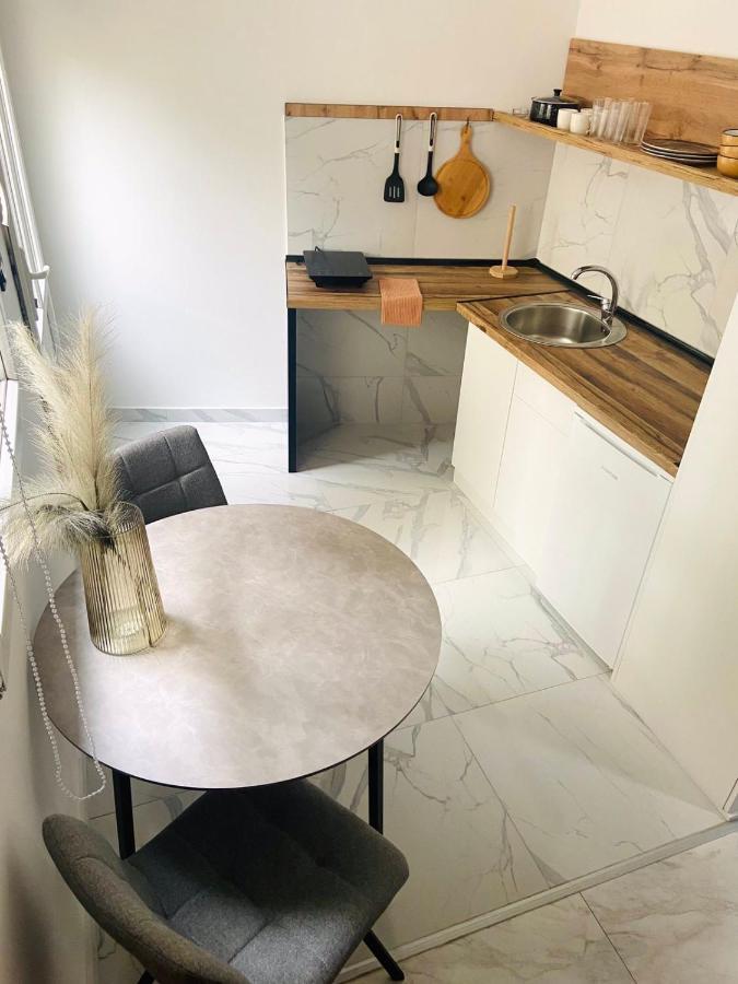 Urban Chic Studio Ni Extérieur photo